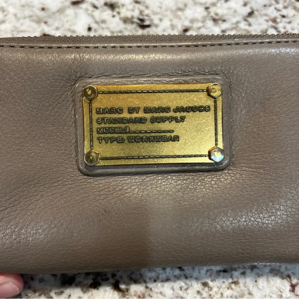 Marc Jacobs Taupe Leather Zip-Around Wallet with Gold Plaque